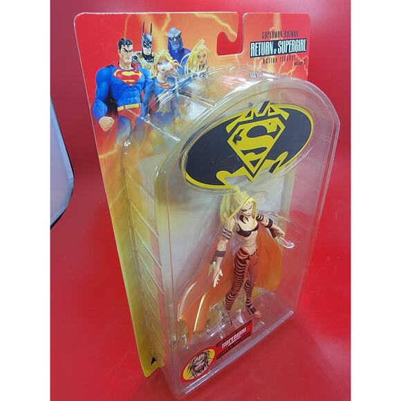 DC Direct Corrupted SuperGirl Figure Return of SuperGirl Series Two - Picture 3 of 5